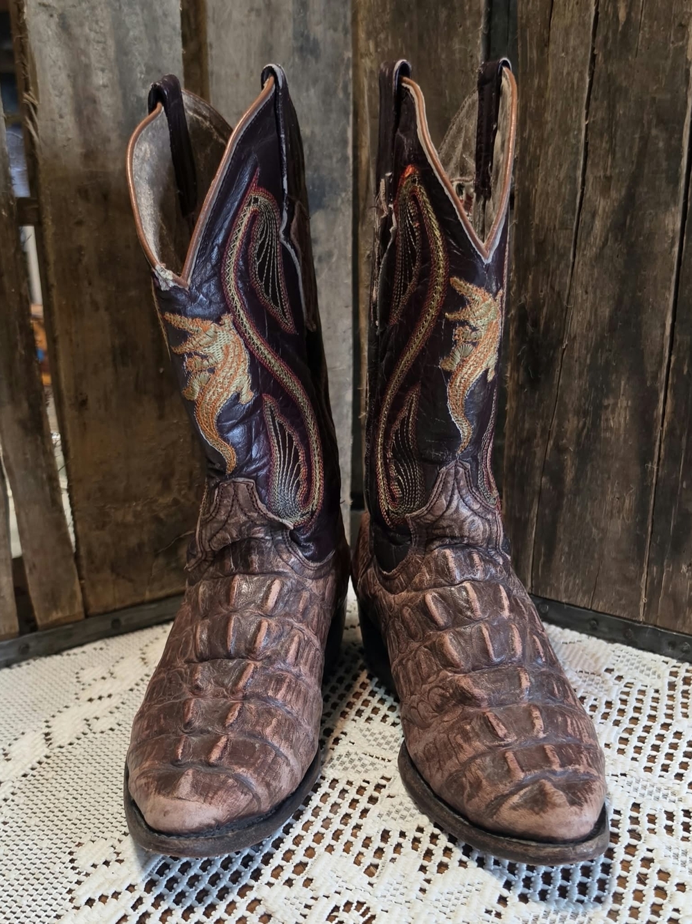 Vintage Womens Crocodile Boots